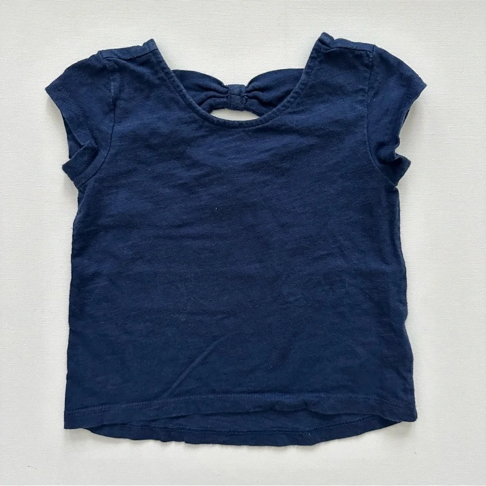 OshKosh Toddler Girl Short Sleeve Tee Size 12-18 Months